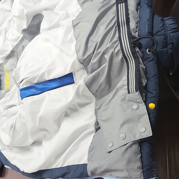 Snowboard jacket - Picture 8 of 11